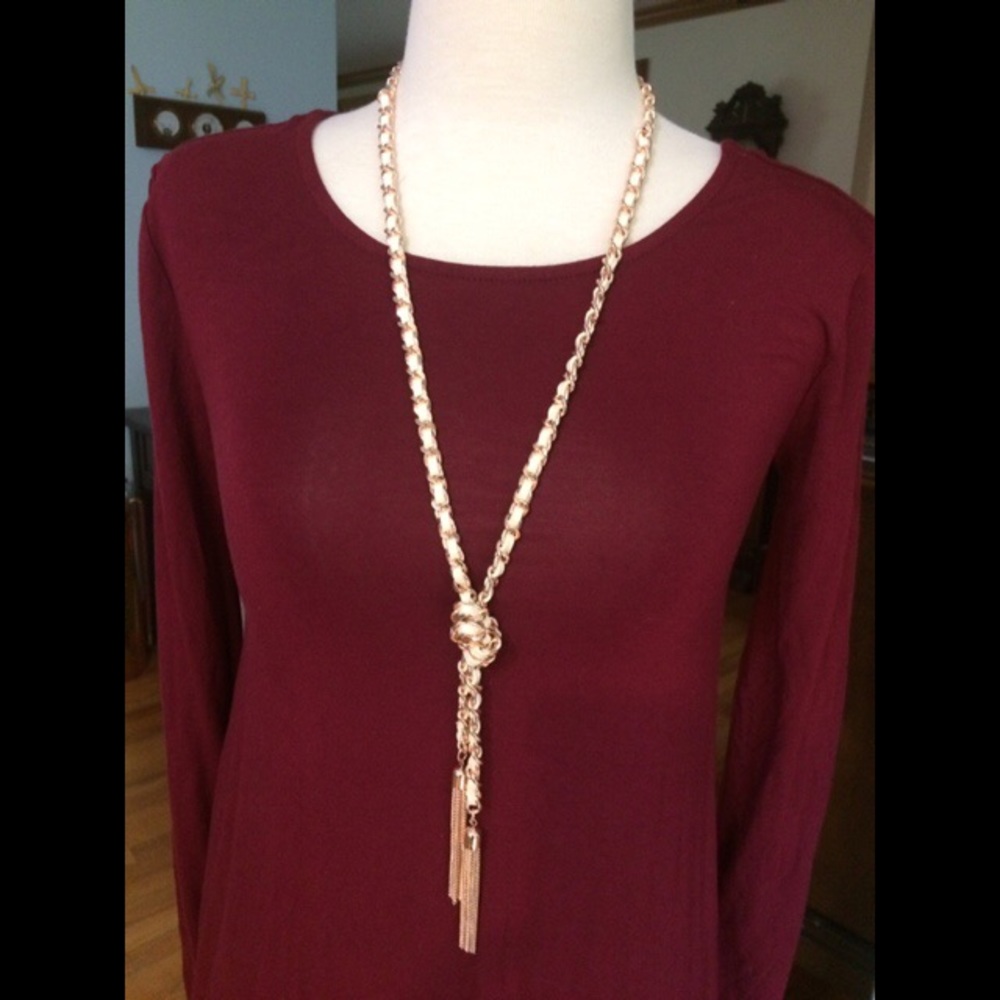 Guess Rose Gold Tone Necklace NWT